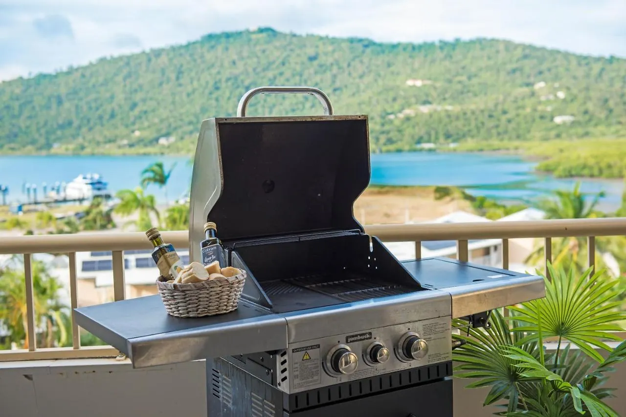 Eagles Nest On Airlie Διαμέρισμα Airlie Beach